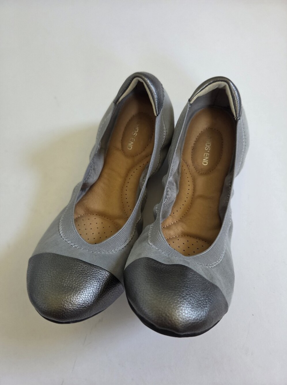 Lands End Comfort slip on Ballet Flat Shoes grey suede size 8 Like New!